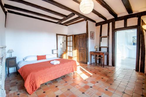 Chez Romane : charmant gîte au pied du château