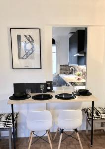 Chic 1br near Paris and the Bois de Vincennes in Saint-Mandé Welkeys