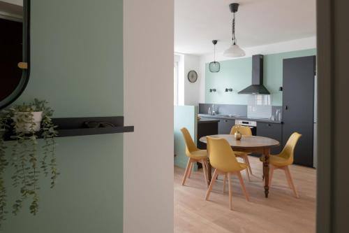 Chic and Cosy 3 bedroom Flat Center of Mâcon