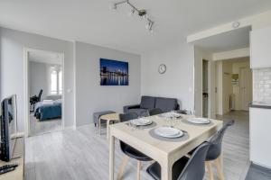 Chic and spacious apart with parking