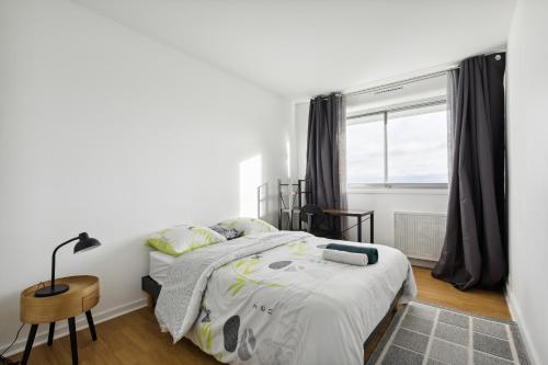 Chic and spacious apart with parking