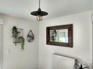Chic apart terrace garden parking