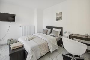 Appartement Chic apart with balcony near Paris 17 Rue Pierre Rigaud 94200 Ivry-sur-Seine Île-de-France