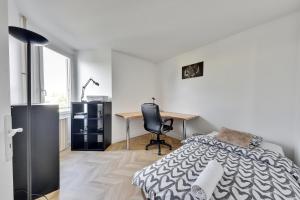 Chic apart with parking and balcony