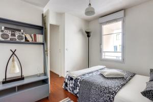 Appartement Chic apart with terrace and parking 16 Rue Maria Callas 93000 Bobigny Île-de-France