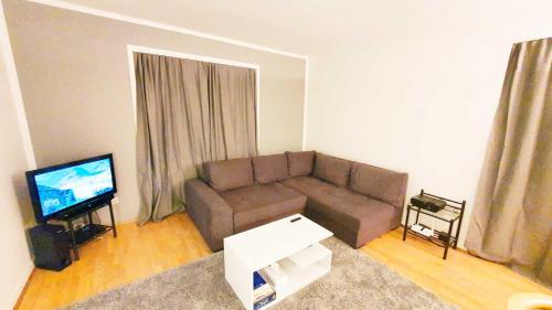 Chic & Cozy Apartment with Terrace
