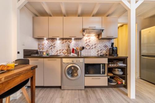 Chic Studio In The Heart Of Avignon