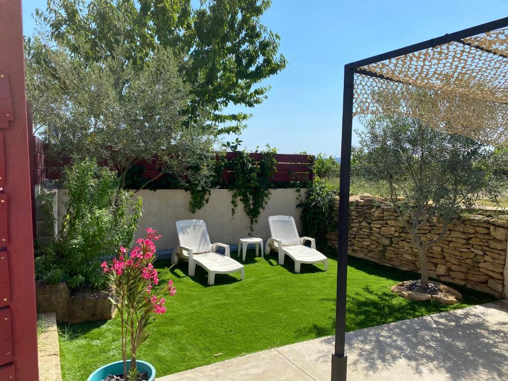 Chill and sun, 2 chambres avec stationnement