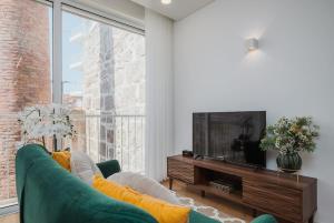 Chimney Luxury House with AC