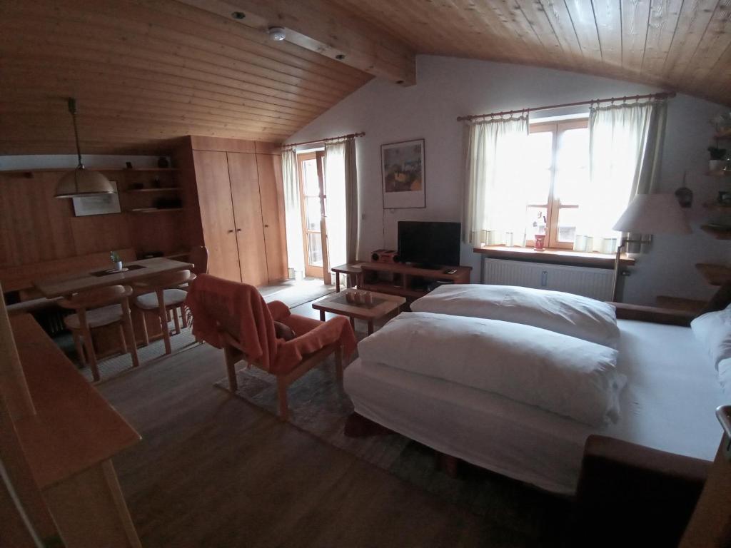 Appartement ciao-aschau FeWo Röder Zinnkopfstr 14 83229 Aschau