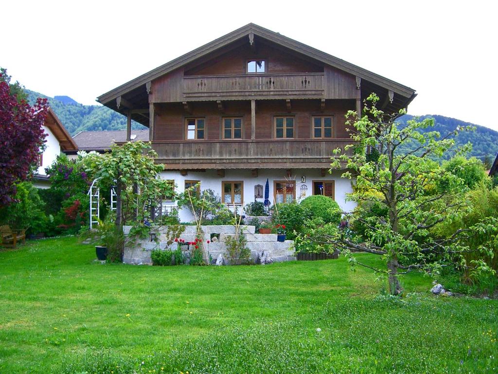 Appartement ciao-aschau FeWo Wörndl Eschenweg 2 83229 Aschau im Chiemgau