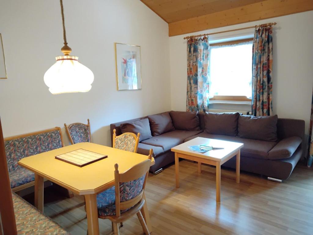 ciao-aschau Sachrang Feriendorf SFD FeWo 312 Göke Karspitzweg 20, 83229 Aschau