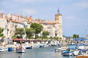 Ciotat colada beau duplex atypique à 50 m du port