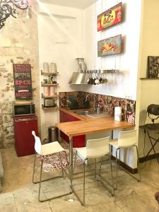 Appartement Cité des Papes 18 Rue de la Croix 84000 Avignon Provence-Alpes-Côte d\'Azur