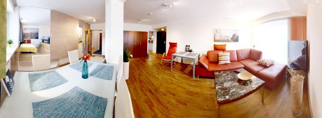 Appartement City-Apartment 65qm 2-Schlafzimmer WLAN Nichtraucher Parken Sonnenstrasse 35 40227 Düsseldorf