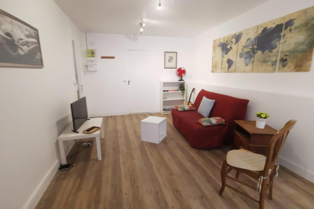 Appartement City apartment in Toulon near port first floor 36 Rue d'Alger 83000 Toulon