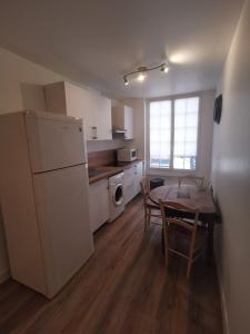 City apartment in Toulon near port first floor
