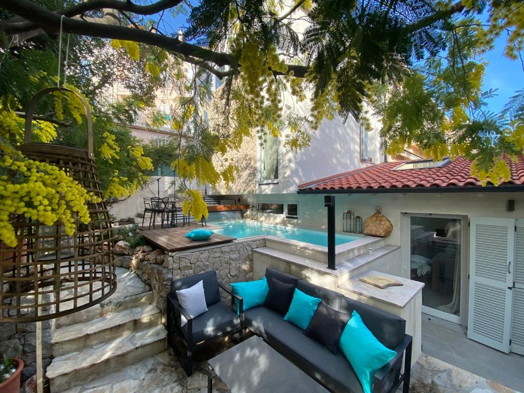City Center Apartment