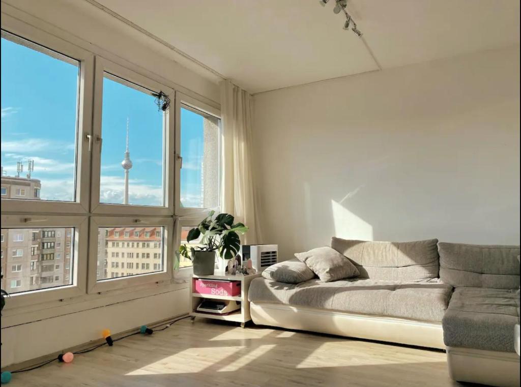 Appartement City Center + beautiful View - 1 bedroom flat 1 Heinrich-Heine-Straße 10179 Berlin