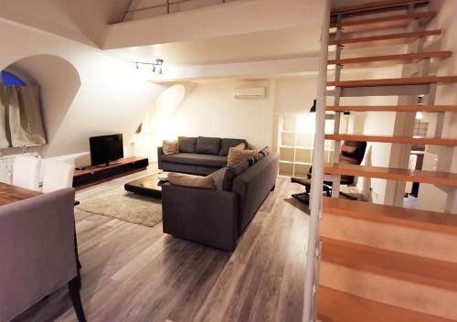 city centre - netflix - air-conditioned - duplex
