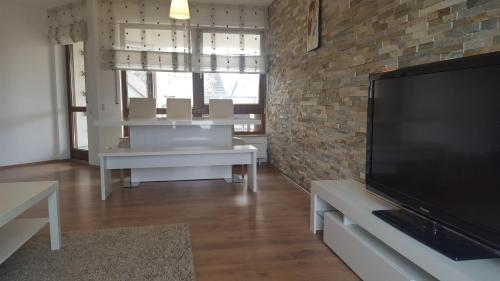 City Home 1