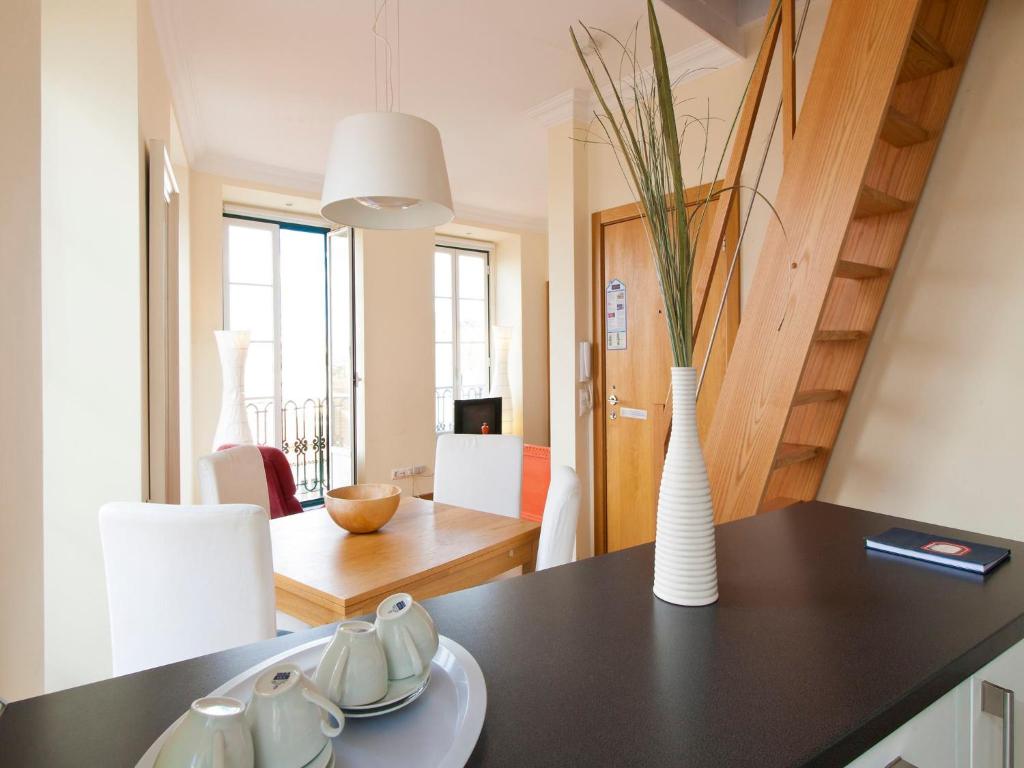 City Stays Chiado Apartments Rua Da Oliveira ao Carmo 57, 1200-156 Lisbonne