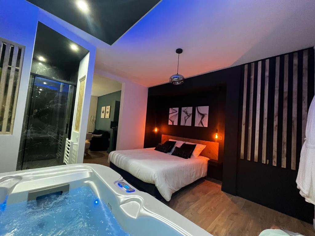 CK Suite & Spa Reims 15 Rue de Strasbourg, 51100 Reims
