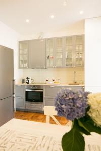 Appartement Classic and Super Central Apartment 20 by Lisbonne Collection serpa pinto 3 1200-442 Lisbonne -1