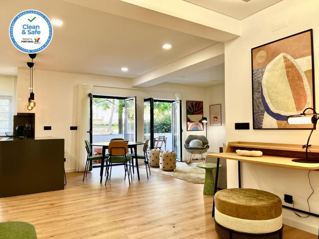 Classy & Modern apartment Cascais Rua Manuel Casanova Rodrigues, 1, 124, 2750-779 Cascais