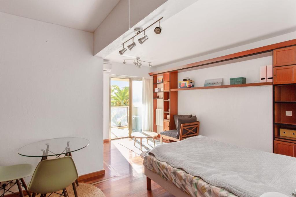Classy studio with AC and seaview balcony in Nice near beach - Welkeys 39 avenue Aimé Martin, 06000 Nice