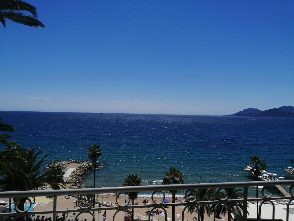Clemenceau Cannes Studio 53 Rue Georges Clemenceau, 06400 Cannes