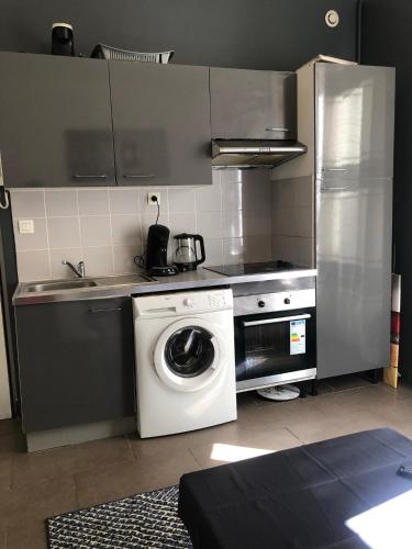 Clichy: appartement cosy à 3 min du tribunal.