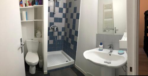 Clichy: appartement cosy à 3 min du tribunal.