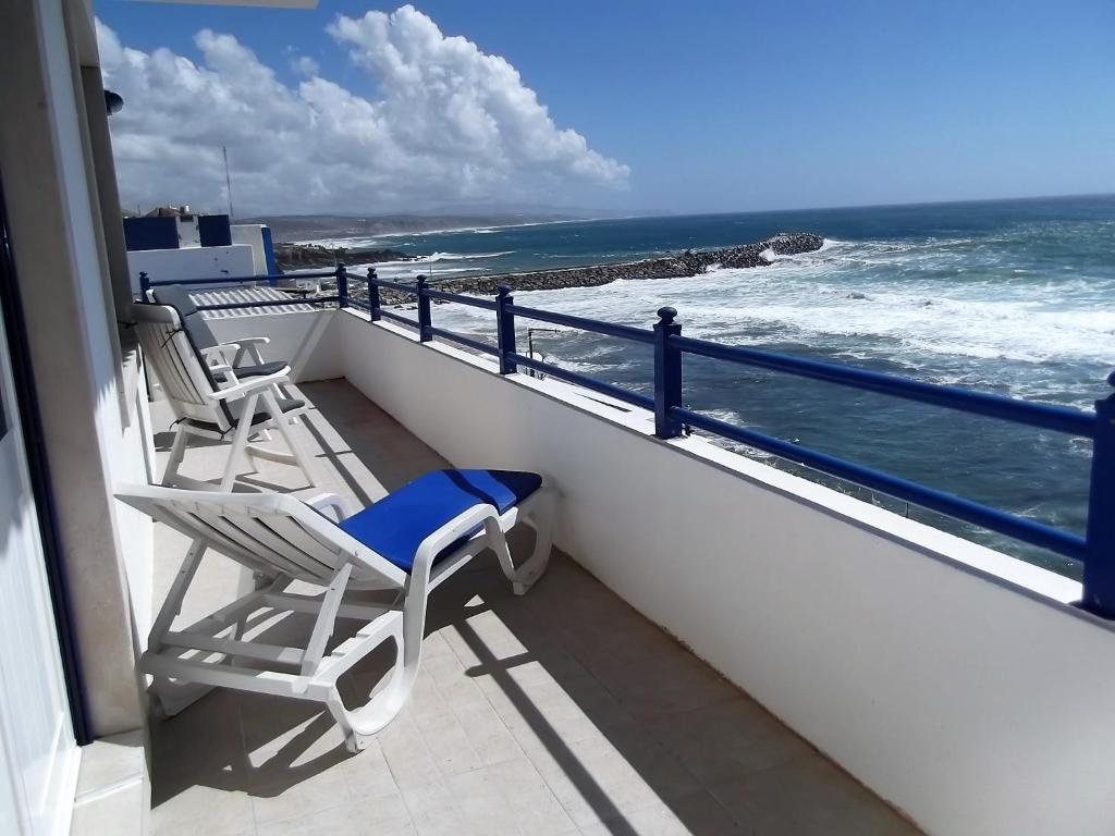 Appartement Cliff House next to beach 25 Rua Dr. Manuel de Arriaga 2655-303 Ericeira