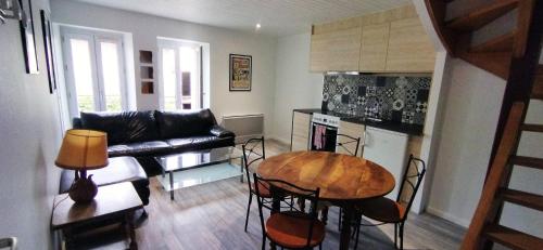 Clisson duplex dans quartier plein de charme