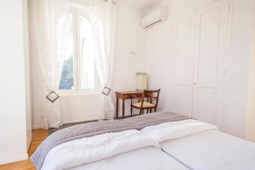 CLOSE CROISETTE-MODERN-A/C-CONGRESS-BEACHES