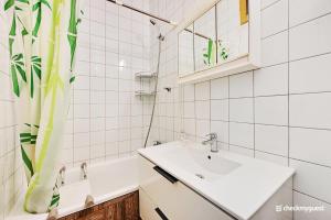 CMG Abbesses / Montmartre
