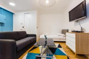 Appartement CMG Bastille - Faubourg Saint Antoine 8 120 Rue du Faubourg Saint-Antoine 75012 Paris Île-de-France