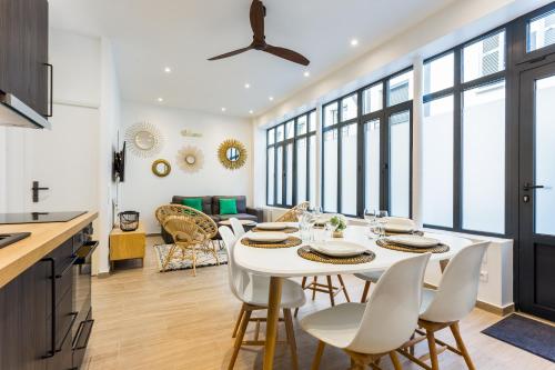 CMG Boulevard Voltaire / Truillot D