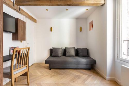 CMG- Charming appartement 2P - Batignolles