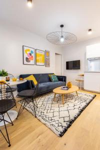 CMG-Clery - Place des Victoires