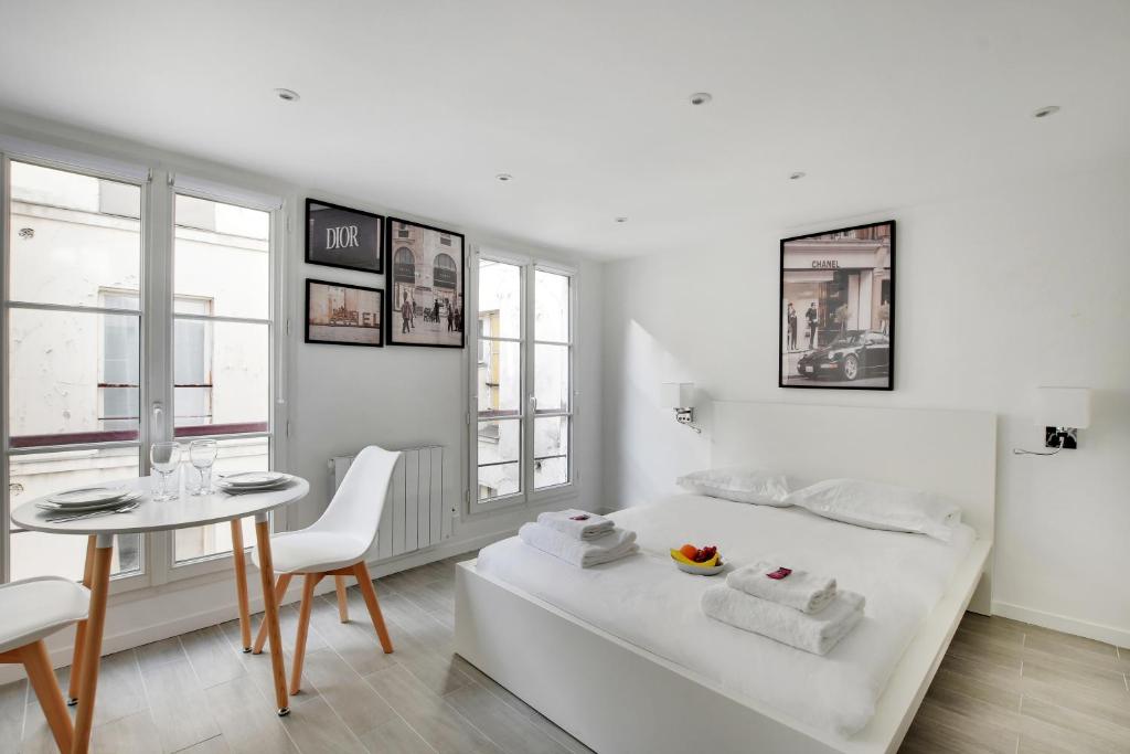 Appartement CMG - Cosy studio Le Marais 18 Rue des Ecouffes 75004 Paris