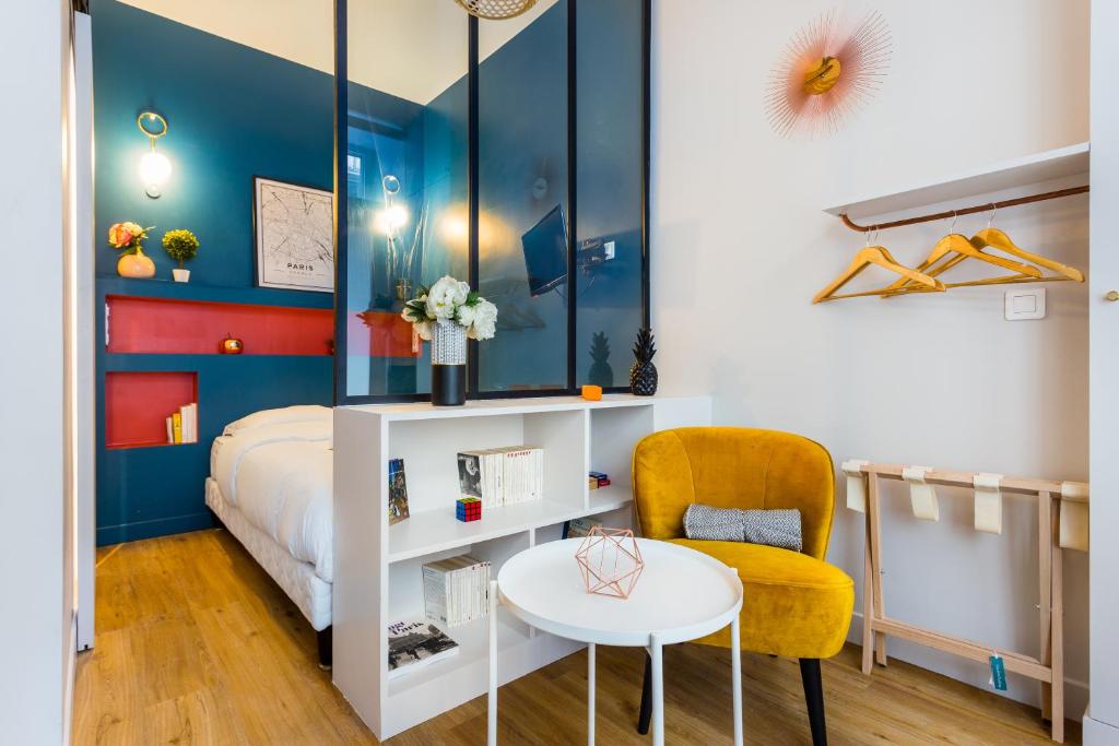 CMG Etoile III 17 Rue de l'Arc de Triomphe, 75017 Paris