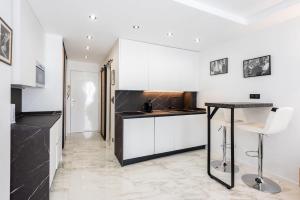 CMG - Grand studio - 50m plage Cannes - terrasse vue mer