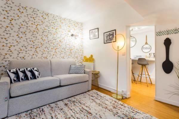 Appartement CMG Ledru-Rollin - Canal Saint Martin 1 153 Rue du Faubourg Saint-Antoine 75011 Paris