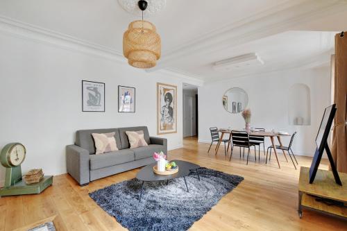CMG - Magnifique appartement- 4P- Arc de Triomphe/ Porte Maillot