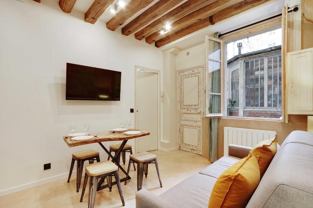 Appartement CMG - Place des Vosges - Le Marais 2 15 Rue Saint-Gilles 75003 Paris