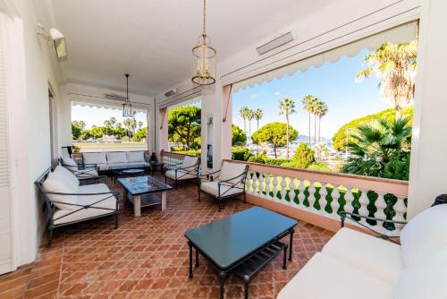 CMG - Résidence La Corne d'Or - Vue mer Croisette