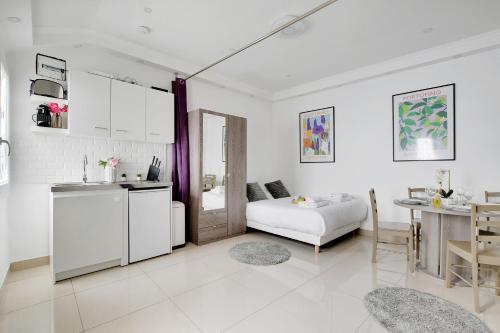 CMG Studio Place Voltaire
