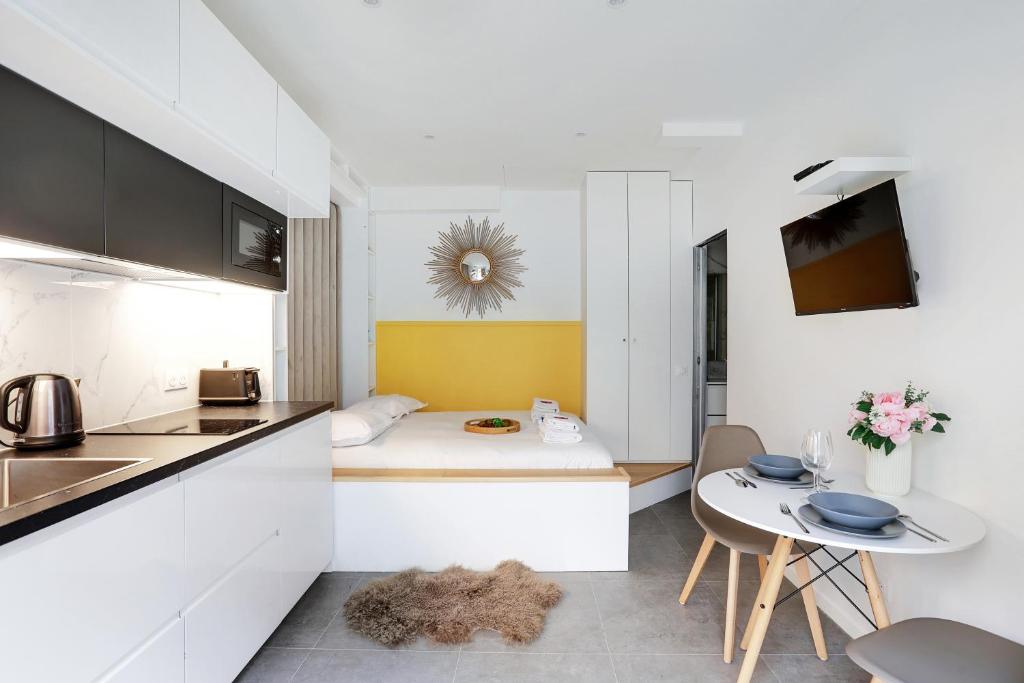 CMG Studio Temple / République 22 Rue Meslay, 75003 Paris